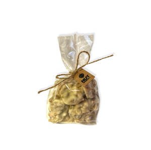 Arašídové hrudky v bílé čokoládě Množství:: 4 Kg