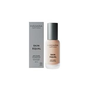 MÁDARA Make-up s SPF 15, Rose Ivory 30 30 ml